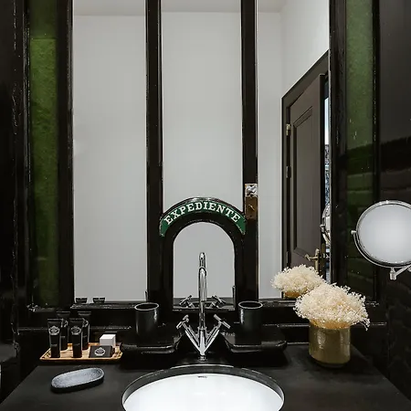Almalusa Baixa/chiado Hotel