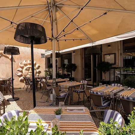 Almalusa Baixa/chiado Gasthuis 4*