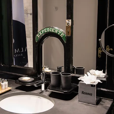 Guest house Almalusa Baixa Chiado Lisbon