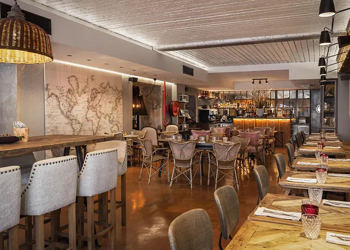 Almalusa Baixa/chiado 4*