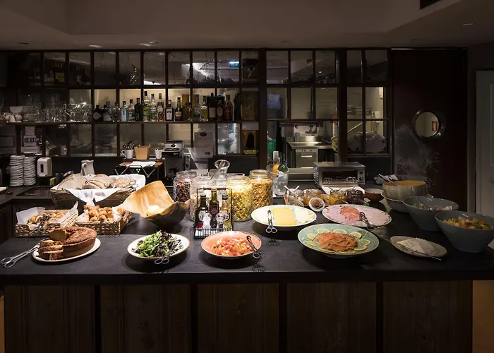 בית הארחה Almalusa Baixa/chiado ליסבון