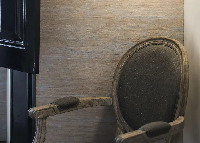 Almalusa Baixa/chiado בית הארחה 4*